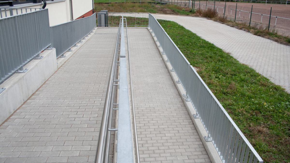 Merkurschule - Gaggenau (Mensa Außenanlage)